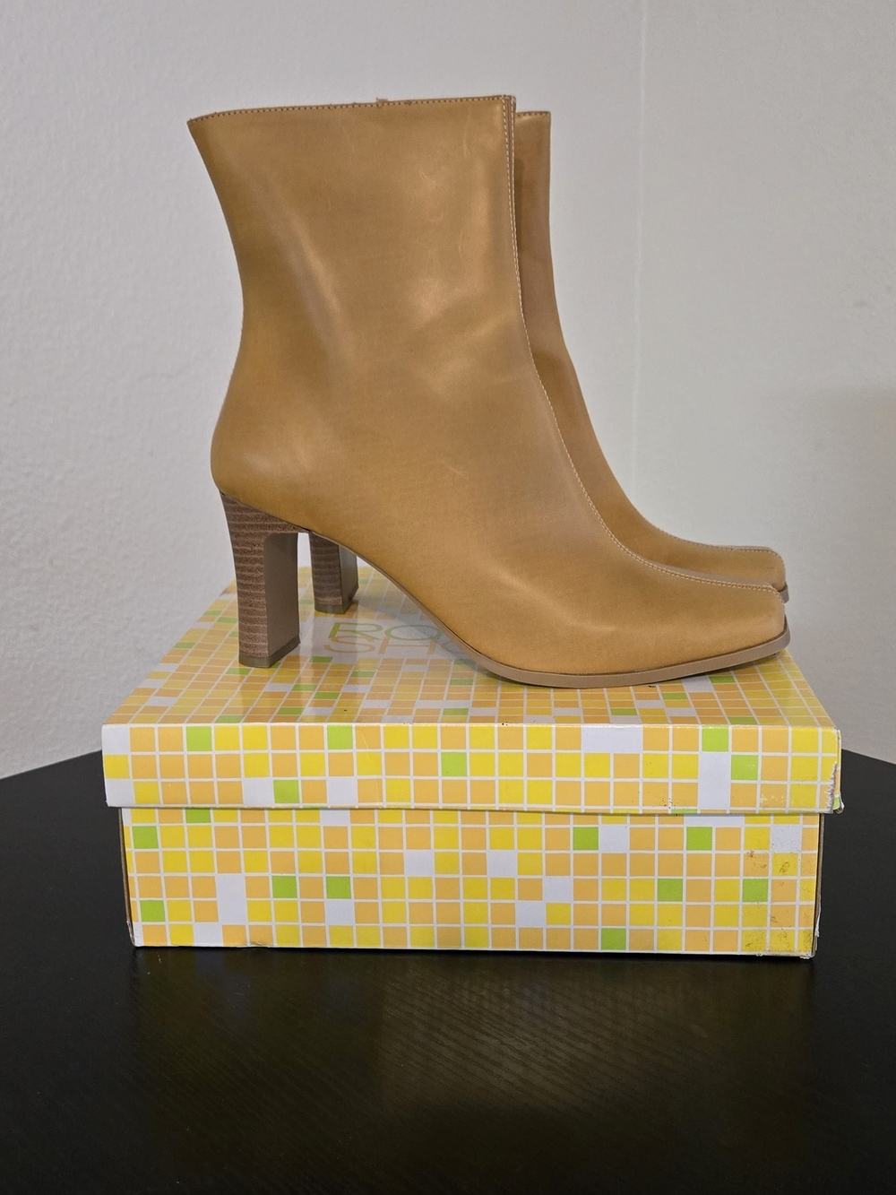 Rouge! Tan Leather Square-Toe Mid Heel Ankle Boots
